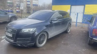 Audi Q7 2012, автомобиль марки AUDI модель Q7 2012 г.в., VIN-номер WAUZZZ4L7DD004337. Ознакомление с документами об имуществе и о торгах осуществляется в период приема заявок в рабочие дни с 11.00 ч. до 18.00 ч. (время местное) по адресу: г. Красноярск, ул. Маерчака, д. 8 стр. 9, оф. 422 по…