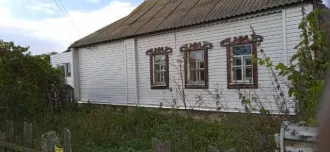 Дом 53,2 кв.м и земельный участок 2500 +/- 35 кв.м в Курской обл., земельный участок с жилым зданием. Адрес: Российская Федерация, Курская обл., Дмитриевский район, с. Куток, д. 17. Кадастровые номера: 46:05:190601:33; 46:05:190601:87. Площадь (кв.м): 2500 +/- 35, 53.2. Вид собственности…