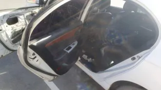 Lifan Solano 2012 года, 106 л.с., пробег 300000 км. Цвет белый. VIN: X9W214813C0032467. Год изготовления: 2012. Номер кузова: X7MCF41GP7M097102. Шасси отсутствует. ПТС серия 23ОМ № 023901.