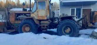 Трактор Т 150, гос. № КМ 4020 10 , 1992 года выпуска, местоположение   Суоярвский р н, Республика Карелия, техника на работоспособность не проверялась, некомплект