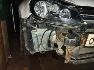 Volkswagen Golf 2009 года, 80 лс, 416000 км. Автомобиль легковой, марка: VOLKSWAGEN, модель: GOLF, VIN: WVWZZZ1KZAW142300, гос. рег. номер: О212ЕВ150, год изготовления: 2009 (транспортное средство имеет повреждения).