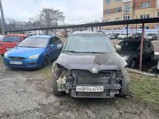 Skoda Yeti, 2014 года, 105 лс, 147426 км, АКПП, Автомобиль SKODA YETI, 2014 г.в., VIN XW8JF45LXEH700649, цвет черный, ГРЗ Н689АХ126RUS, в неудовлетворительном состоянии, имущество обременено залогом АО «ТБанк».
