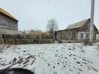Доля 1/4 в жилом доме 60.1 кв.м, Астраханская обл. Доля в праве на жилой дом, площадь 60.1 кв.м, назначение: жилое, количество этажей: 1, адрес (местонахождение): 414038, Астраханская обл., г Астрахань, ул. Якобинская, д 71, кадастровый (условный) номер: 30:12:040755:24, размер доли: 1/4. С…
