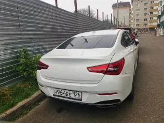 Hongqi H5 2022: транспортное средство марки Hongqi H5, тип – легковой седан, год выпуска 2022, идентификационный номер (VIN) LFPH4ACP1P1Y02678, регистрационный знак Н964ВЕ126, номер кузова (прицепа) LFPH4ACP1P1Y02678, двигатель № CA4GC18TD30080117, мощность двигателя 197.1 л.с, цвет белый…