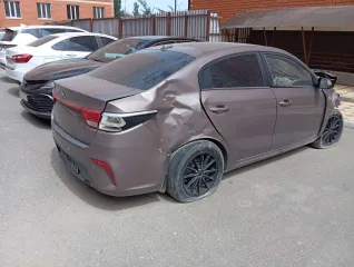 Kia Rio, 2018, легковой автомобиль, марка: Kia, модель: Rio, VIN: 294C241BBJR062123, год выпуска: 2018, находится в залоге у АО «ОТП Банк».