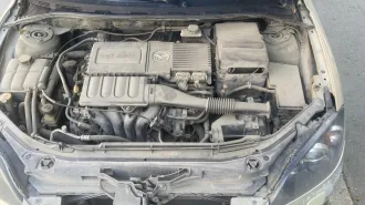 Mazda 3 2004 года выпуска, VIN JMZBK14Z551238258.