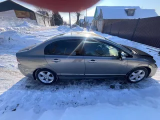 Honda Civic, 2008 автомобиль HONDA CIVIC, 2008 г.в., VIN: NLAFD76708W002429. Имущество находится в залоге у ПАО ВТБ.