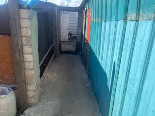 Нежилые здания 154.4 кв.м Забайкальский край. Здание КН: 75:32:010602:165, площадь: 69.5 кв.м., назначение: нежилое, вид разрешенного использования: нежилое, адрес: Забайкальский край, г. Чита, пер. ТПО, д. 3, строение 1 (основание: Договор купли-продажи земельного участка с находящимися на нем…