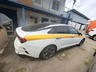 Kia K5 (Kia K5) 2021 года, 160 л.с., 98937 км, АКПП. Идентификационный номер VIN: KNAG241ABMA130407, год выпуска 2021, в хорошем состоянии. Автомобиль находится в залоге у АО «ОТП Банк».