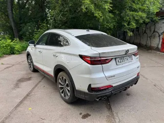 Автомобиль Changan CS85, 2022 года выпуска, VIN: LS4ASE2A8PP151317, цвет белый.