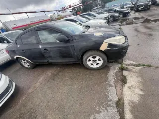 Renault Fluence 2011 гв, госномер С332АР55, VIN VF1LZBR0546359242, цвет черный. Вид транспорта: легковой.