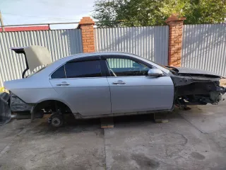 Honda Accord 2006 легковой автомобиль, марка: ХОНДА, модель: АККОРД, год изготовления: 2006, цвет: серый, ПТС: 25УМ733325, г/н: Н327АХ125, разрешенная максимальная масса 1735 кг, масса без нагрузки 1460 кг, совместно нажитая. Автомобиль находился в эксплуатации и является бывшим в употреблении…