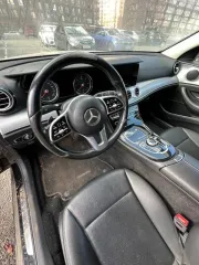 Mercedes-Benz E-Class 2019, VIN WDD2130131A712635. Имущество обременено в пользу Банка ВТБ (ПАО).
