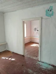 1/3 Доля дома 60 кв.м и 1/3 доля участка 3000 кв.м, Новосибирская обл., с. Сурково. Право общей долевой собственности (доля в праве – 1/3) на жилой дом, назначение: жилое, общей площадью 60 кв.м., этажность: 1, в т.ч. подземных этажей – 0, кадастровый №54:24:050901:101, расположенный по адресу…
