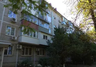 Квартира 61,6 м², Краснодар, ул. Яна Полуяна, 12-3. Квартира пл. 61,6 кв.м, КН 23:43:0137001:4523, адрес: г. Краснодар, ул. Яна Полуяна, д. 12, кв. 3. Обременение: залог, арест, н/ц 3 992 960,00 руб., з-к 39 930,00 руб., ш/а 39 930,00 руб. Квартира пл. 61,6 кв.м, КН 23:43:0137001:4523, адрес: г…