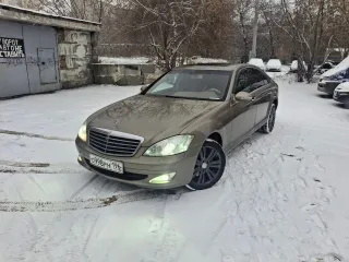 Mercedes S 350 2008 автомобиль марки Mercedes, модель S 350, 2008 года выпуска, VIN WDD2211561A240249 Ознакомиться с дополнительной информацией об имуществе и торгах можно по адресу https://bankrot.torggroup.org/ и по месту нахождения имущества (г. Екатеринбург, ул. Бебеля, 128) в рабочие дни с…