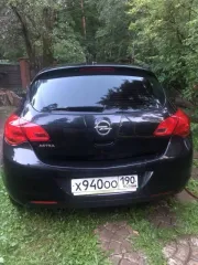 Opel Astra 2011 года, 115 л.с., 162040 км, АКПП. Легковой автомобиль, марка, модель: OPEL ASTRA, VIN: XUFPD6DD9B3026558, категория ТС – В, 2011 г.в., модель двигателя A16XER 20RJ6407, кузов: XUFPD6DD9B3026558, цвет кузова – черный, мощность двигателя, л.с. (кВт) – 115 (85), рабочий объем двигателя…