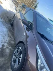 Kia Ceed 2012 года, 129 л.с., 155 943 км, АКПП. Легковой автомобиль марки и модели «КИА JD» 2012 года выпуска, идентификационный номер (VIN): XWEHN512BD0004068. В залоге у ПАО Банк "ВТБ".