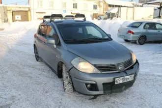 Nissan Tiida 2008 года, 110 л.с., АКПП. Автомобиль легковой Nissan Tiida 1.6, 2008 года выпуска, государственный регистрационный знак Е918ВМ154, VIN 3N1FCAC11UL445513.