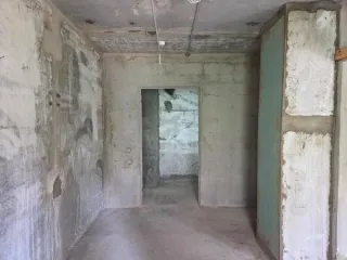 Нежилое помещение, 67.7 кв.м, г. Москва, ул. Полярная, д. 13, корп. 4, общей площадью 67,7 кв.м (Этаж № 1), кадастровый номер: 77:02:0006002:13510, назначение нежилого помещения: Свободное