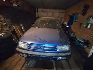 Volkswagen Vento GLX 1995, автомобиль ФОЛЬКСВАГЕН ВЕНТО GЛХ, год выпуска: 1995, VIN: VWWZZZ1НZТW185347, цвет кузова: синий