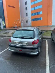 Peugeot 206 2004 года выпуска, идентификационный номер VF32AKFWR44204179