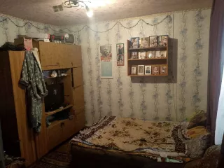 1/4 доля на помещение, кадастровый номер: 59:24:2640101:2616, Площадь: 33.9 кв.м.
Адрес: Российская Федерация, край Пермский, муниципальный округ Кунгурский, село Филипповка, улица Молодежная, дом 3, квартира 3