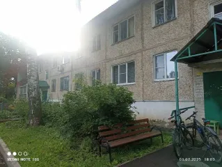 Квартира 44,2 м², г. Суздаль, 1/3 доля в общей долевой собственности. Адрес: Владимирская область, Суздальский район, г. Суздаль, ул. Советская, д. 2, кв. 20. Кадастровый номер: 33:19:020301:1051. Все риски, связанные с неознакомлением с имуществом и отсутствием полной информации несет покупатель…