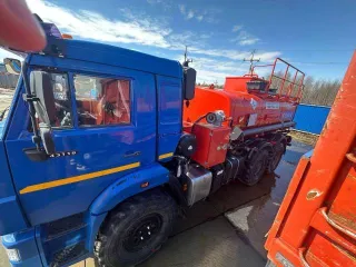 УСТ 5453Z1 100, 2021 года еще УСТ 5453Z1 100, 2021 г.в., Е054НК 186, VIN Z0V5453Z1N1000037, НОМЕР ШАССИ ХТС431185М1449130 Местонахождение: Нефтеюганск ул. Объездная 25А