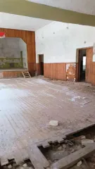 Клуб 346,4 кв.м с участком 3929 кв.м, Оренбургская область. Назначение: нежилое, количество этажей 1, в том числе подземных 1, кадастровый номер 56:01:2406001:149, адрес: Оренбургская область, р-н Абдулинский, с. Яковлевка, ул. Совхозная, д.6, и земельный участок общей площадью 3929 кв.м, категория…
