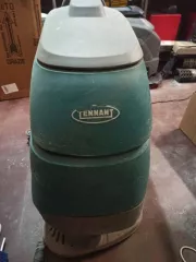 Уборочная машина Tennant F3 №1. Работоспособность имущества неизвестно. Начальная цена 48 990 рублей. Сервер Терсис Аврора. Работоспособность имущества неизвестно. Начальная цена 8 280,00 рублей. Уборочная машина Tennant Т5 60D зав. №U  15645 +БД  000190. Работоспособность имущества неизвестно…