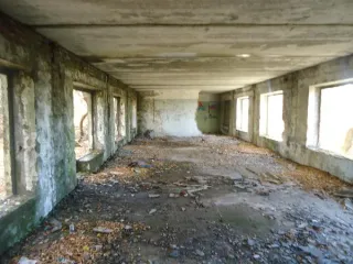 Нежилое здание 429,1 кв.м., участок 8430 кв.м., м.о. Луховицы. Кадастровый номер: 50:35:0000000:19985. Общая площадь: 8859.1. Количество этажей: 1, в том числе подземных 0.