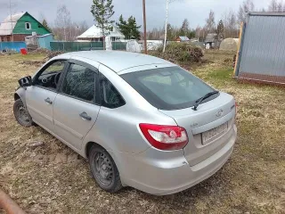 Lada Granta 2018 серебристый 87 л.с. легковой автомобиль, 91968 км, марки LADA 219110 GRANTA, тип ТС легковой, регистрационный знак М326СУ62, VIN ХТА219110J0284059, кузов № ХТА219110J0284059, мощность двигателя 64 кВт / 87 л.с., ПТС 63 ОХ №469662.
