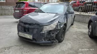 Автомобиль на ходу, общее состояние удовлетворительное, салон тканевый со следами эксплуатации, поврежден передний бампер, крыло переднее левое, зеркало правое, левое, все элементы кузова подвергались ремонту и вторичному окрасу, по кузову имеются многочисленные следы от града, пробег равен 324 792…