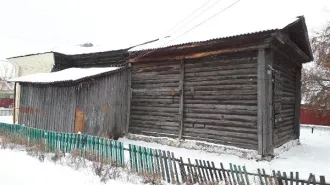 Здание, назначение: нежилое, площадь 255,8 кв.м., кадастровый номер 45:08:040226:80, в комплексе с земельным участком, площадь 1180 кв.м., кадастровый номер 45:08:040226:28 - Нежилое здание, кадастровый номер 45:08:040226:80, общей площадью – 255,8 кв.м., 1929 года постройки, количество этажей –…