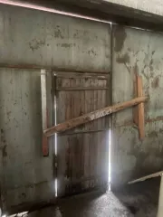 Здание, 41.80 м², 1989 год постройки, адрес: Российская Федерация, Иркутская область, город Иркутск, улица Трактовая, 20. Здание, 648.00 м², 1987 год постройки, адрес: Российская Федерация, Иркутская область, город Иркутск, улица Трактовая, 20. Земельный участок 2828.00 м², назначение: для…