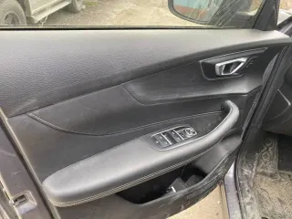 Chery Tiggo 4, 2023 года, 146.8 лс, 76922 км, АКПП, Легковой автомобиль, марка: Chery, модель: Tiggo 4, год изготовления: 2023, цвет: серый, VIN: LVVDB21B5PD965792, ПТС: 1643 02066147835, г/н: К008НС164, изготовитель (страна): Китай, модель двигателя: Chery, тип двигателя: бензиновый (SQRE4TI5C)…