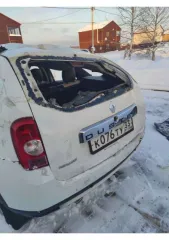 Renault Duster 2013 года, 102 л.с., пробег около 350 000 км, полный привод. VIN: X7LHSRH8N49541605, госномер К076ТУ33. Автомобиль после ДТП, в аварийном состоянии.