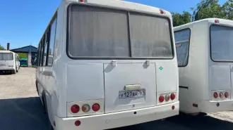 Автобус ПАЗ 320540-22, 2019 года выпуска, гос.номер 127. VIN номер: Х1M3205ARK0003802. Кузов № Х1M3205ARK0003802. Шасси отсутствует. Год изготовления: 2019. Мощность двигателя 98.7 л.с. Двигатель ЗМЗ, 5245.1000400-10 (маркировка 52450А), четырехтактный, с искровым зажиганием. Цвет кузова белый…