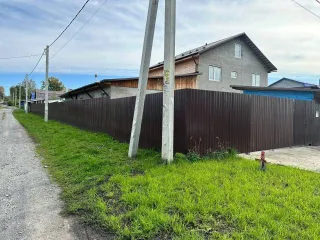 Доля в праве собственности на земельный участок площадь 1049 кв.м., кадастровый номер: 42:24:0401059:489 с расположенным на нем жилым домом площадь 150,2 кв.м., кадастровый номер: 42:24:0401059:1756, адрес: Россия, Кемеровская область, город Кемерово, улица Коперная, дом 16, размер доли 1/3
