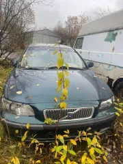 Volvo V70, 2000 Volvo V70, 2000 года, 200 лс, 344756 км еще Volvo V70, 2000 года, 200 лс, 344756 км еще Марка Volvo Модель V70 VIN YV1SW58K2Y1005782 Госномер B555EE51 продается вместе с автомобилем Год выпуска 2000 г. Цвет Зеленый Мощность двигате ля 200 л.с. Объём двигателя 2.4 л. Номер двигателя…