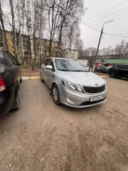 Kia Rio 2011 года, 123 лс, пробег 308491 км. VIN Z94CC41BACR015813, госномер Т875РЕ190, цвет серебристый. Является совместным имуществом. На хранении у АУ.