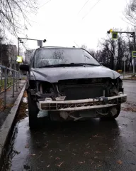 Mazda MPV 2004 легковой автомобиль 2004 года, госномер К508ХМ702, VIN JM3LW28A940519730, цвет серо-голубой, имеются следы коррозии на кузове, в технически неисправном состоянии