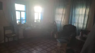 Доля дома и земельного участка, 40.8 кв.м, Курганская обл 1/2 доля дома и 1/2 доля земельного участка в Курганской обл. еще 1/2 доля дома и 1/2 доля земельного участка в Курганской обл. еще 1/2 доли здания, площадь 40.8 кв.м., назначение: жилое, количество этажей: 1, адрес (местонахождение)…