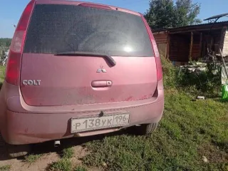 Mitsubishi Colt 2003 года. Год изготовления ТС: 2003. VIN: отсутствует. Серия и номер ПТС: 86 ОА 821609.