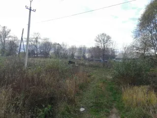 <p>Земельный участок, площадью 2500 +/  10,07 кв. м., расположенный по адресу: Российская Федерация, Ярославская область, м.р н Ярославский, д Ченцы, д. 14, кадастровый номер 76:17:202801:56, и нежилое здание, общ. площадью 270.1 кв. м., расположенное по адресу: Российская Федерация, Ярославская…