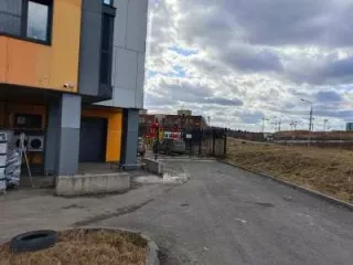 Жилая квартира, пл. 37.1 кв.м., кад. №77:17:0130104:2462, 
По адресу: г. Москва, р-н Троицк, ул. Андерсена, д 2, этаж 8, кв. 67.
