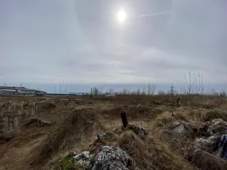 Земельный участок, 5 зданий, объект незавершенного строительства, Нижневартовск, ХМАО «Земельный участок (кад. № 86:11:1001001:1992), Здание (кад. № 86:11:0000000:69679), Здание (кад. № 86:11:0000000:69680), Здание (кад. № 86:11:0000000:69681), Здание (кад. № 86:11:0000000:69682), Здание (кад. №…