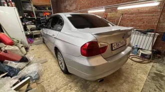 BMW 3 Series 2005 года, 150 лс, пробег 317195 км, АКПП. Автомобиль легковой BMW 320I, 2005 г.в., двигатель N46B20BA-A233H366, VIN: WBAVA71020KP93250, шасси (рама) отсутствует.