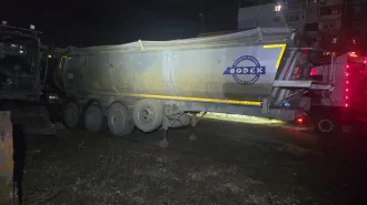 BODEX KIS 3W-S 2012, полуприцеп самосвал BODEX KIS 3W-S, 2012 года выпуска, цвет серый, VIN SU90333GHCSBU1274, г. Самара, ограничения и обременения: зарегистрирован за должником Банка, перерегистрация на нового владельца будет осуществлена после заключения договора купли-продажи